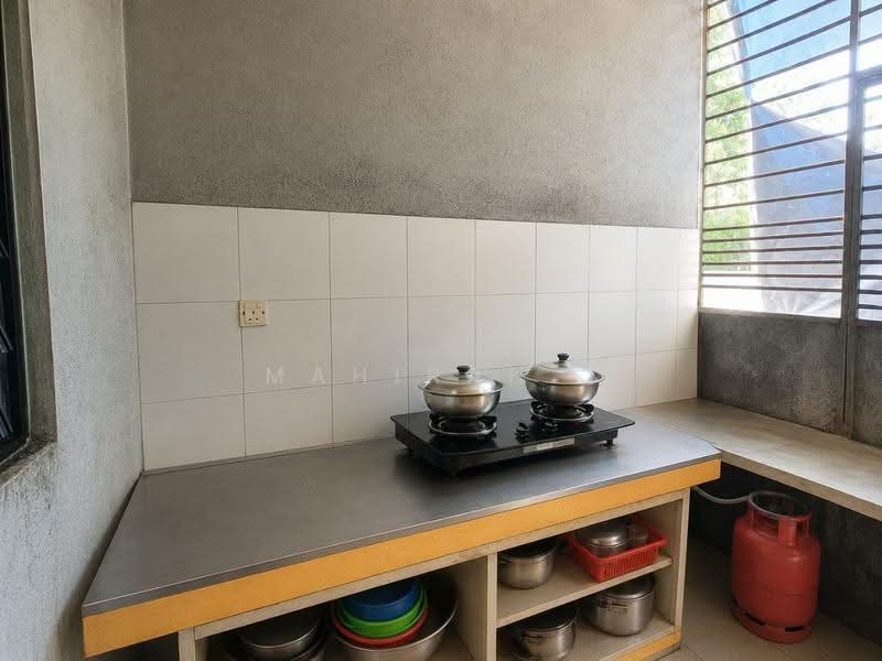 2-storey Terraced House for Sale in Nilai Impian (Nilai) - Mahirah . - Kitchen - PropertyGuru.com.my