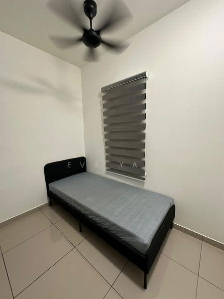 Kediaman Servis untuk Disewa di D'Vine - Eva Yap - Bedroom - PropertyGuru.com.my