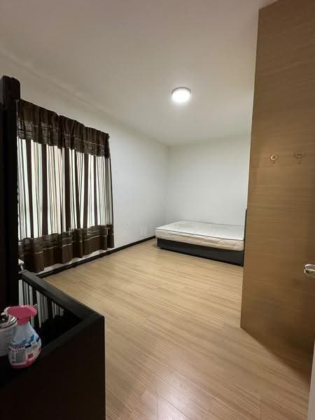 Kondominium untuk Dijual di Lido Avenue - Peter Ting - Bedroom - PropertyGuru.com.my