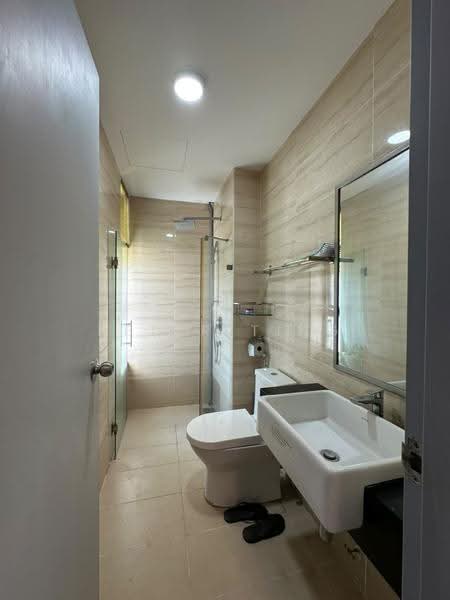 Kondominium untuk Dijual di Lido Avenue - Peter Ting - Bathroom - PropertyGuru.com.my