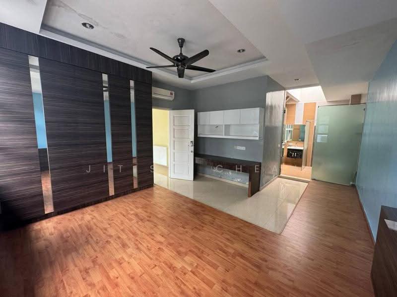 Cluster House for Sale in Taman Sutera Utama (Skudai) - Jit Sin Cheah - Bedroom - PropertyGuru.com.my