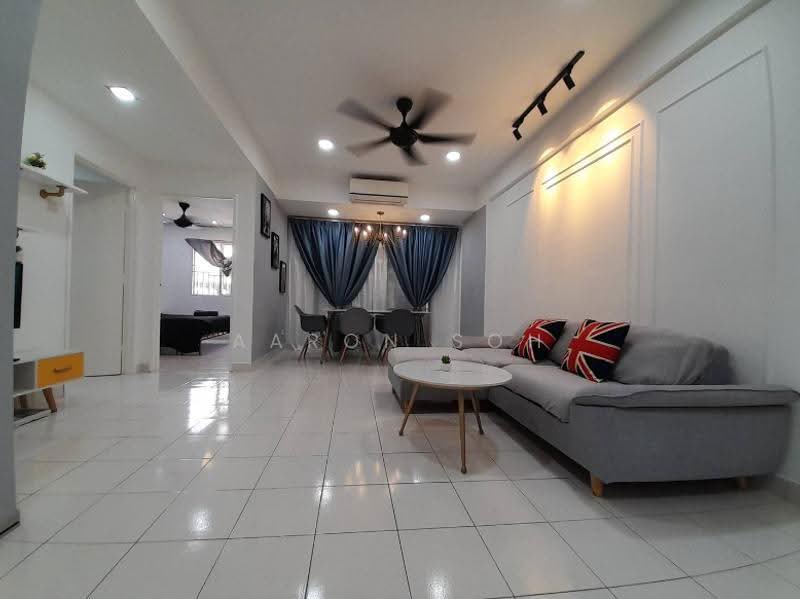 Kondominium untuk Dijual di The Maxxon - Aaron Soh - Living Room - PropertyGuru.com.my
