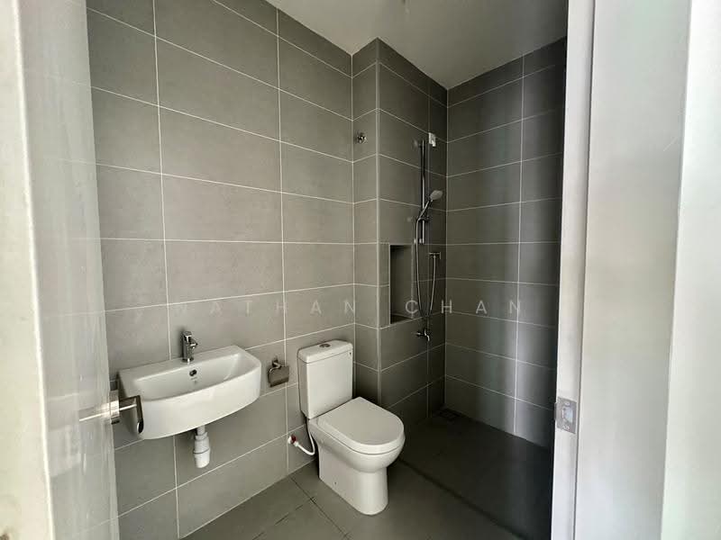 2-storey Terraced House for Sale in Bandar Seri Alam (Masai) - Nathan Chan - Bathroom - PropertyGuru.com.my