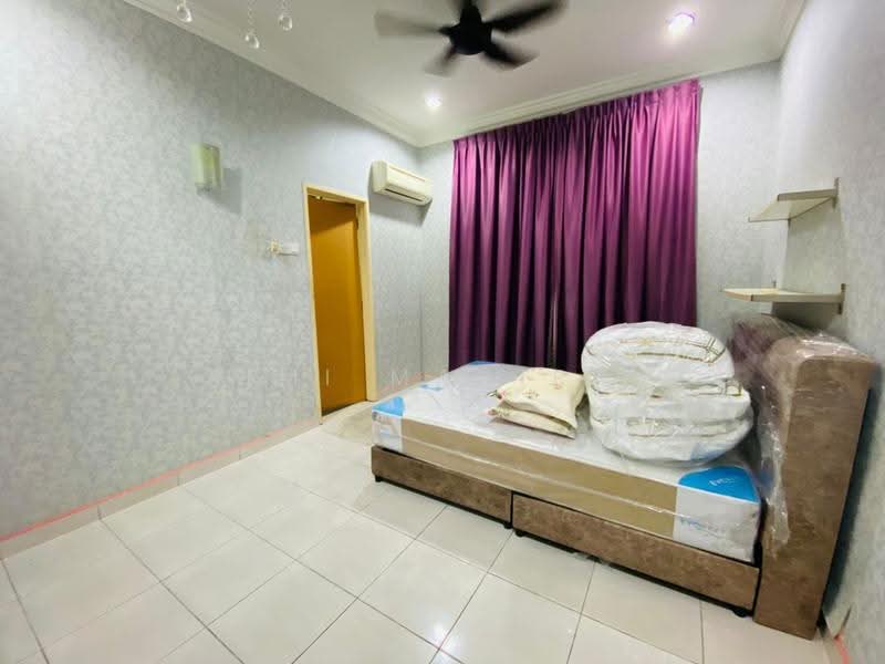 Rumah Berkembar untuk Dijual di Taman Jelok Impian (Kajang) - Aimi Mahirah - Bedroom - PropertyGuru.com.my