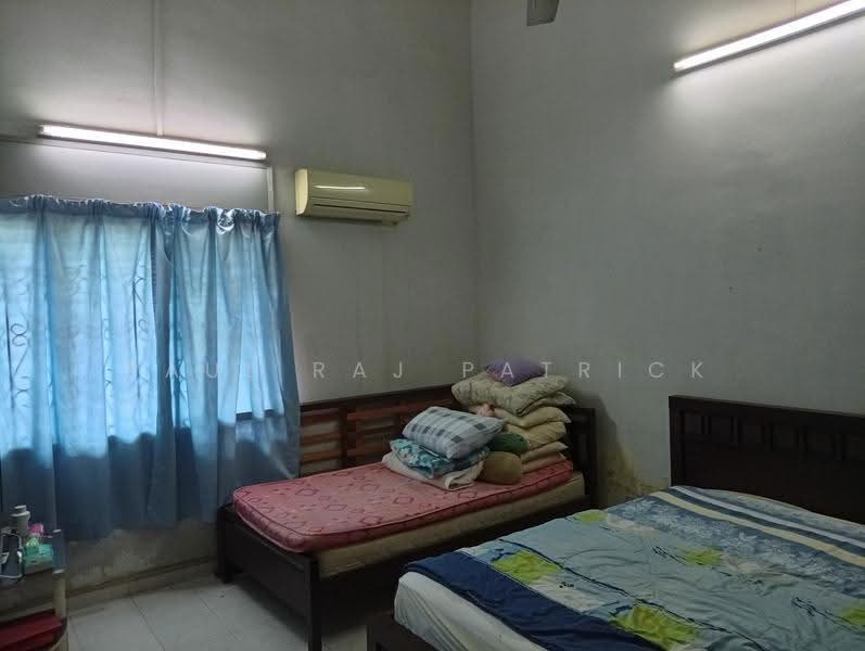 Rumah Banglo untuk Dijual di SS3 (Petaling Jaya) - Paul Raj Patrick - Bedroom - PropertyGuru.com.my