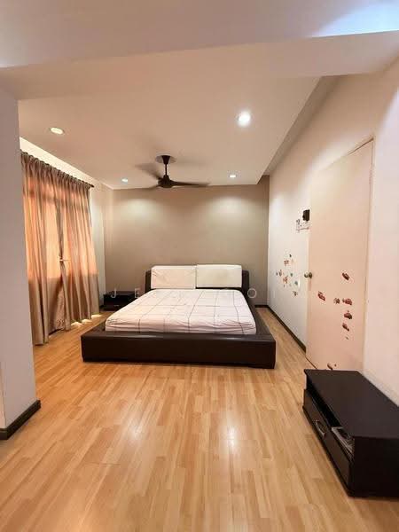Condominium for Sale at D'Piazza - Jeff Ooi - Bedroom - PropertyGuru.com.my