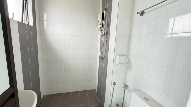 Condominium for Sale at T-Parkland - SK Luk - Bathroom - PropertyGuru.com.my
