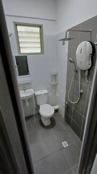 Apartment for Rent at The Rise Collection 2 - Agnes Khoo - Bathroom - PropertyGuru.com.my