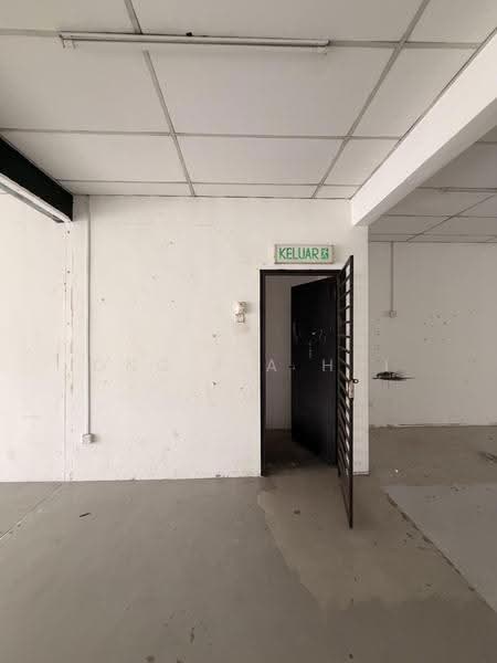 Shop / Office for Sale in Kajang (Selangor) - Ong Jia Hui - Interior - PropertyGuru.com.my