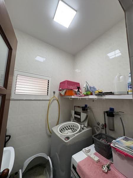 Bungalow House for Sale in Bukit Gita Bayu (Seri Kembangan) - Jovin Cheor - PropertyGuru.com.my