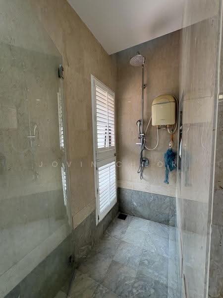 Bungalow House for Sale in Bukit Gita Bayu (Seri Kembangan) - Jovin Cheor - PropertyGuru.com.my