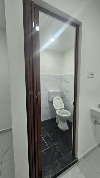 2-storey Terraced House for Sale in Taman Air Biru (Pasir Gudang) - Daniel Yong - Bathroom - PropertyGuru.com.my