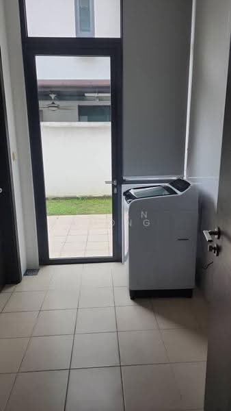 Bungalow House for Rent in Subang Jaya (Selangor) - Ethan Chong - Exterior - PropertyGuru.com.my