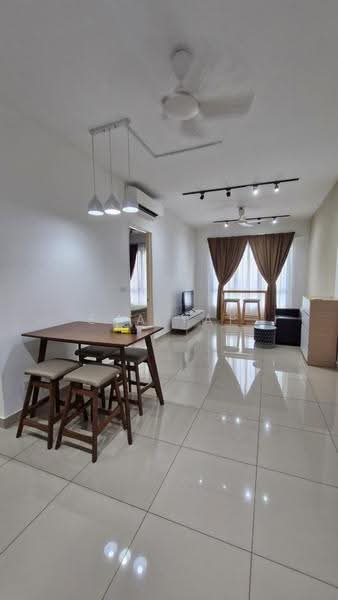 Kediaman Servis untuk Disewa di East Parc @ Manjalara - Eva Yap - Living Room - PropertyGuru.com.my