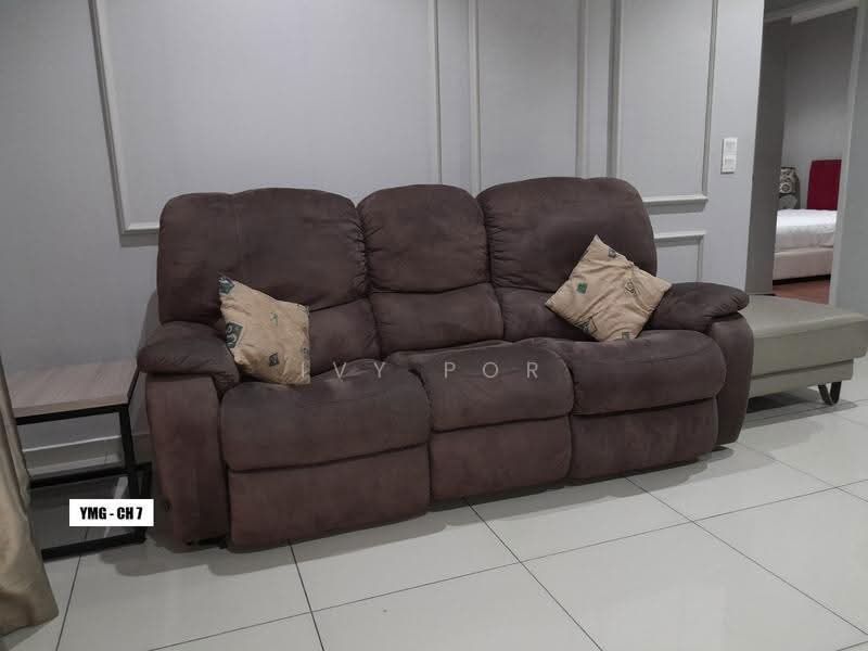 Kediaman Servis untuk Disewa di Hyde Tower - Ivy Por - Living Room - PropertyGuru.com.my
