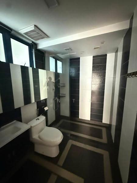 Pangsapuri untuk Dijual di Aster Court - Win Tan - Bathroom - PropertyGuru.com.my