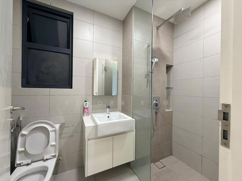 Service Residence for Rent at Skyluxe On The Park Bukit Jalil - Kendra Kam - Bathroom - PropertyGuru.com.my