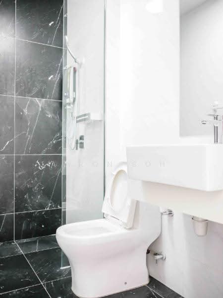 Condominium for Sale at The Maxxon - Aaron Soh - Bathroom - PropertyGuru.com.my
