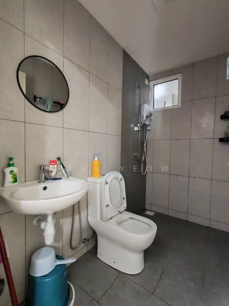 Service Residence for Rent at Tuan 2egacy - Jane Yeow - Bathroom - PropertyGuru.com.my