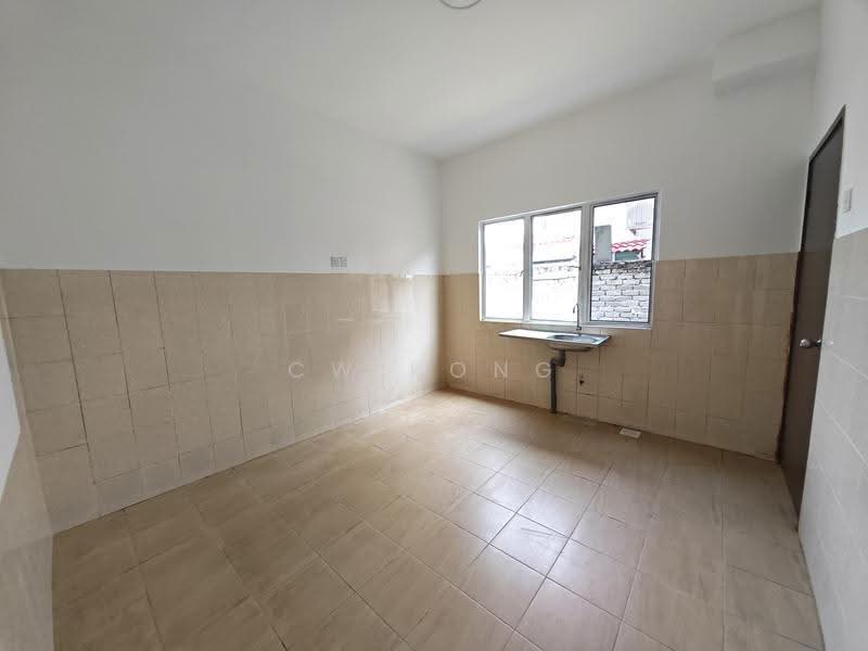 2-storey Terraced House for Sale in TAMAN PUCHONG UTAMA (Puchong) - CW Kong - PropertyGuru.com.my