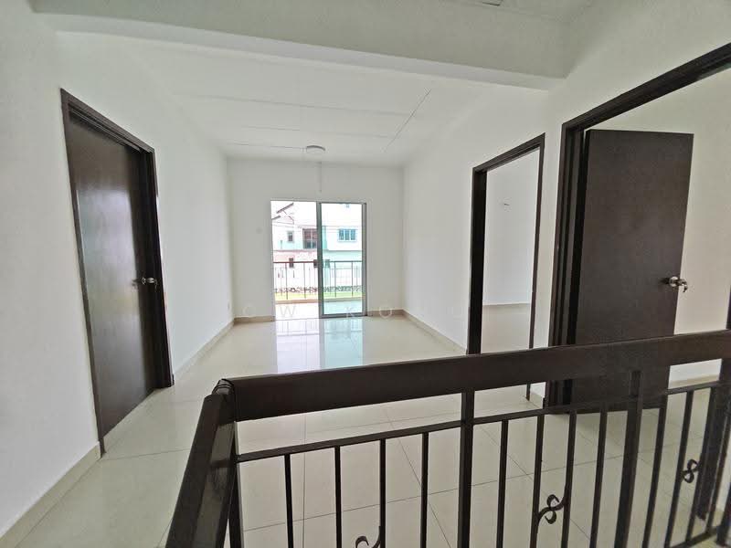 2-storey Terraced House for Sale in TAMAN PUCHONG UTAMA (Puchong) - CW Kong - PropertyGuru.com.my