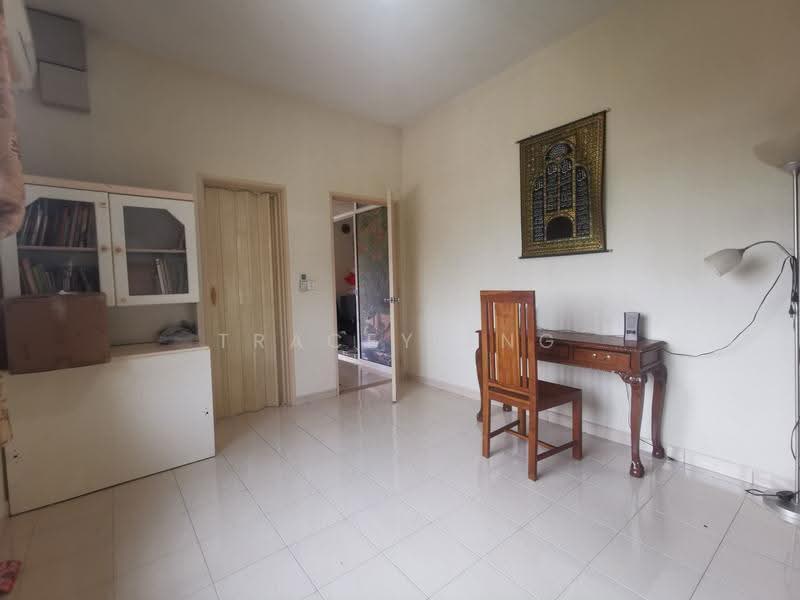 Semi-Detached House for Sale in Taman Nusa Idaman (Iskandar Puteri (Nusajaya)) - Tracey Eng - Study Room - PropertyGuru.com.my