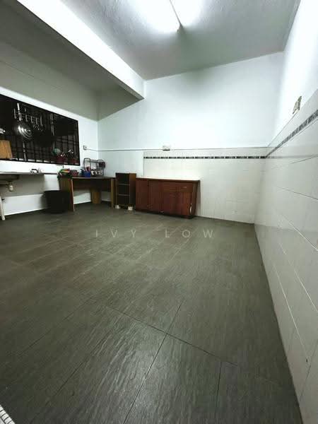 Semi-Detached House for Rent in Taman Rinting (Masai) - Ivy Low - Kitchen - PropertyGuru.com.my