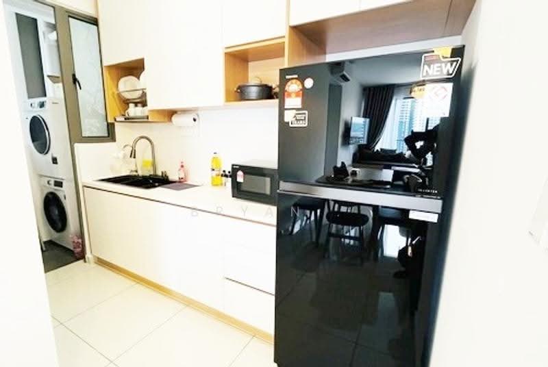 Kediaman Servis untuk Disewa di Kenwingston Platz - Bryan . - Kitchen - PropertyGuru.com.my