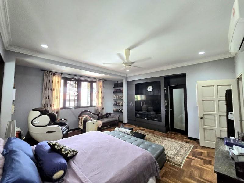 Semi-Detached House for Sale in Subang Bestari (Shah Alam) - Mahirah . - Bedroom - PropertyGuru.com.my