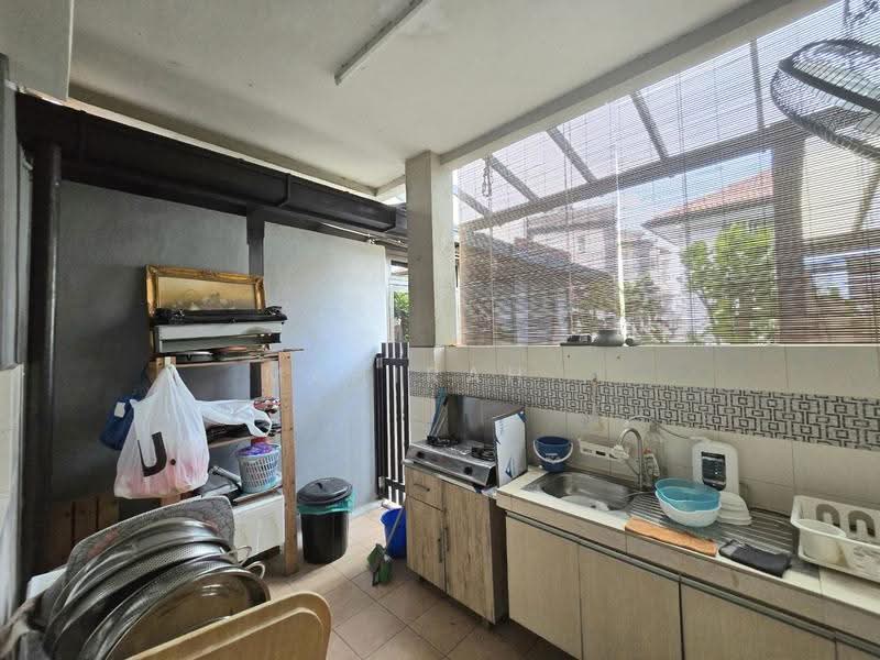 Semi-Detached House for Sale in Subang Bestari (Shah Alam) - Mahirah . - Kitchen - PropertyGuru.com.my