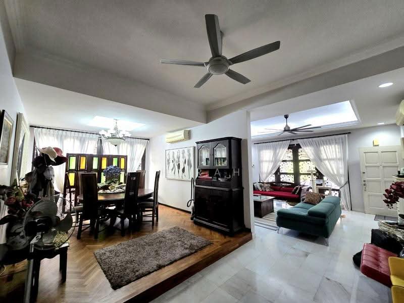 Semi-Detached House for Sale in Subang Bestari (Shah Alam) - Mahirah . - Living Room - PropertyGuru.com.my