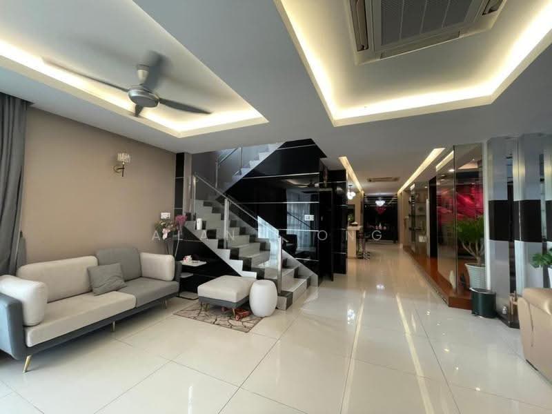 Rumah Banglo untuk Dijual di Kota Kinabalu (Sabah) - Alan Tiong - Living Room - PropertyGuru.com.my