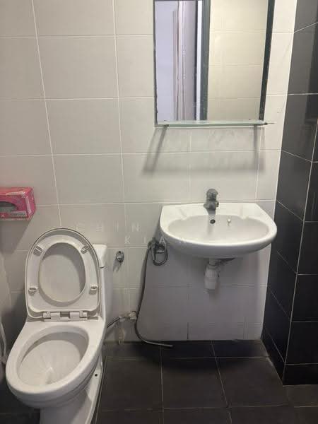 Kondominium untuk Disewa di Emerald Residence - Chin Nyuk Kian - Bathroom - PropertyGuru.com.my