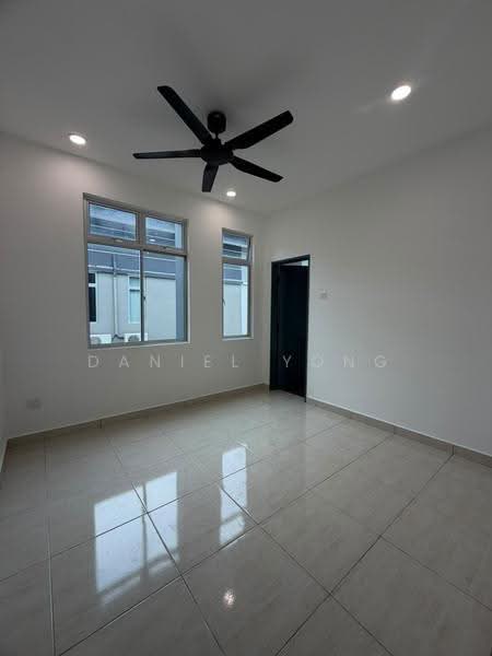 Rumah Kluster untuk Dijual di Taman Scientex Kulai (Sedenak) - Daniel Yong - Interior - PropertyGuru.com.my