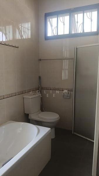 Semi-Detached House for Sale in Johor Bahru (Johor) - Joline Lee - Bathroom - PropertyGuru.com.my