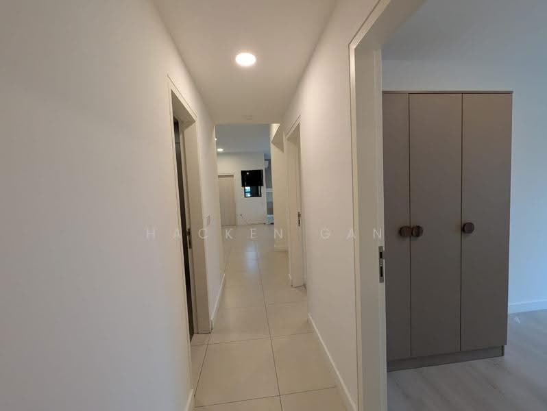 Kediaman Servis untuk Disewa di Maya Ara Residences - Hacken Gan - Corridor - PropertyGuru.com.my