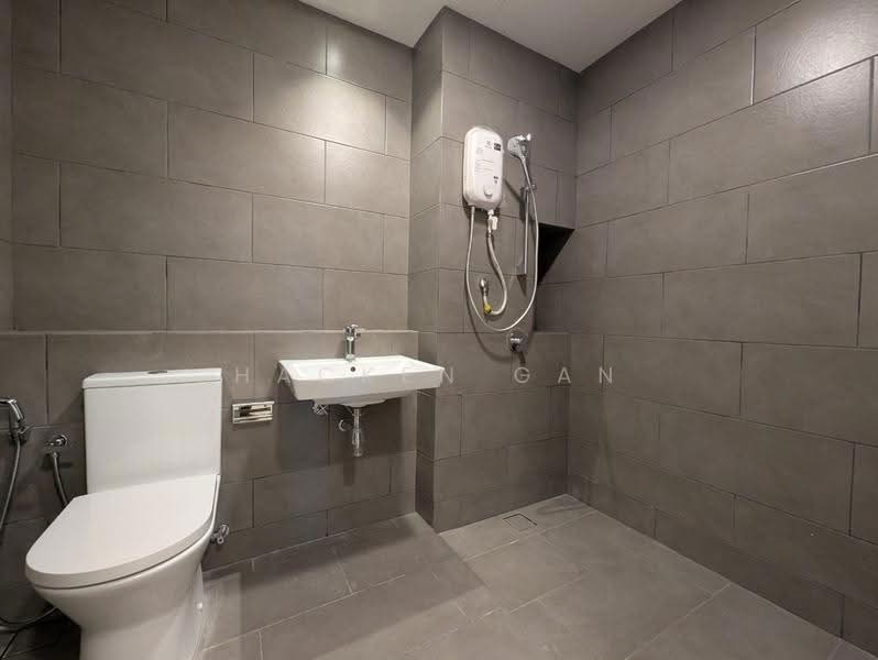 Kediaman Servis untuk Disewa di Maya Ara Residences - Hacken Gan - Bathroom - PropertyGuru.com.my