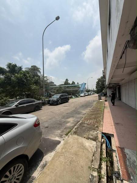 Shop for Rent in Taman Tiram Jaya (Ulu Tiram) - Max Loh - Exterior - PropertyGuru.com.my
