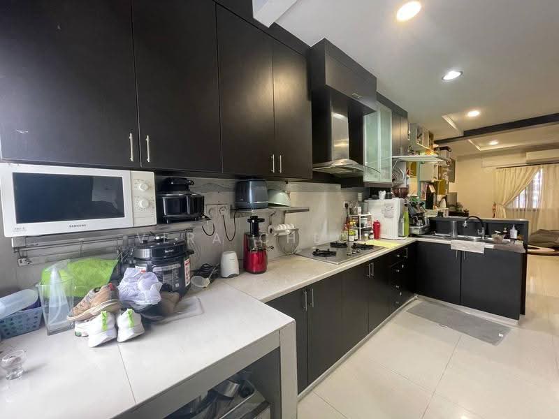 2-storey Terraced House for Sale in Taman Setia Indah (Tebrau) - Vera Cheong - Kitchen - PropertyGuru.com.my