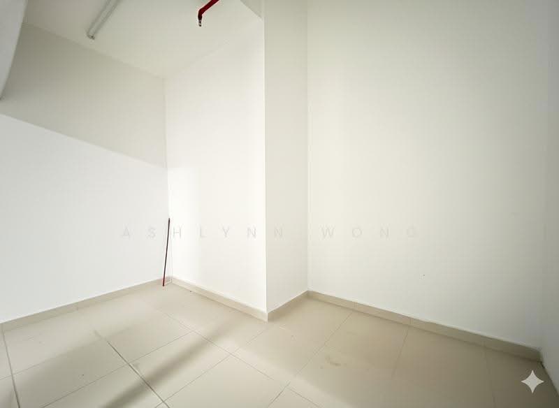 Retail Space for Sale in Bandar Botanic (Klang) - Ashlynn Wong - Interior - PropertyGuru.com.my