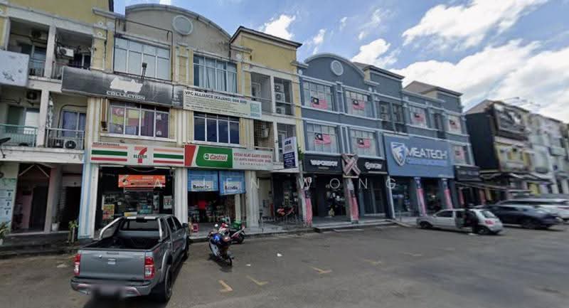 Shop for Sale in Kajang (Selangor) - Allen Wong - Exterior - PropertyGuru.com.my