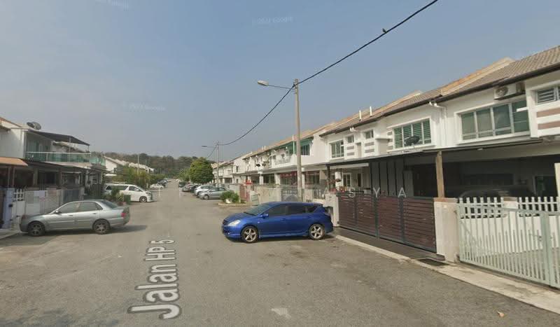 2-storey Terraced House for Sale in Semenyih (Selangor) - Fifi Natasya - Exterior - PropertyGuru.com.my