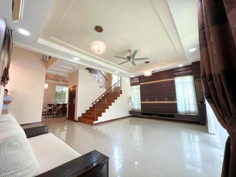 Bungalow House for Sale in Setia Eco Park (Setia Alam) - Amierul Hafizie - Living Room - PropertyGuru.com.my