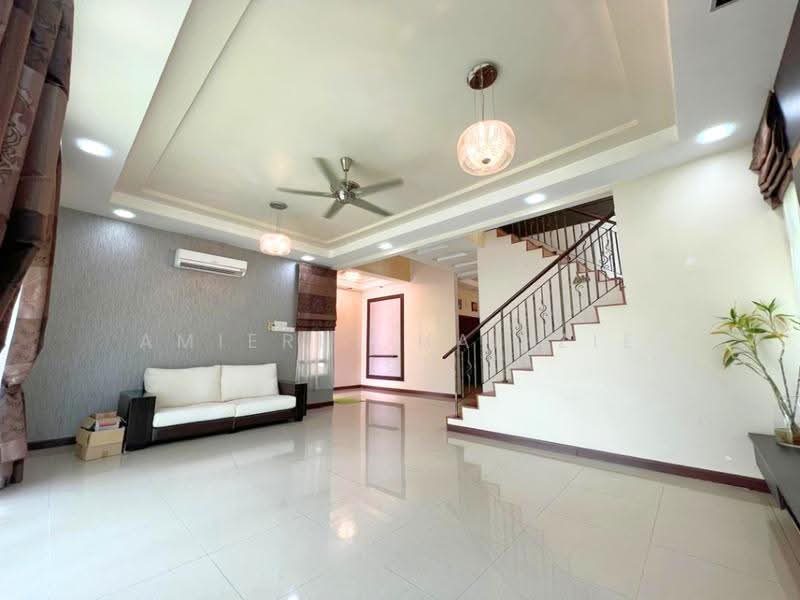 Bungalow House for Sale in Setia Eco Park (Setia Alam) - Amierul Hafizie - Living Room - PropertyGuru.com.my