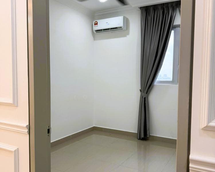 Service Residence for Rent at SkyLake Residence - Lok Teh - Interior - PropertyGuru.com.my