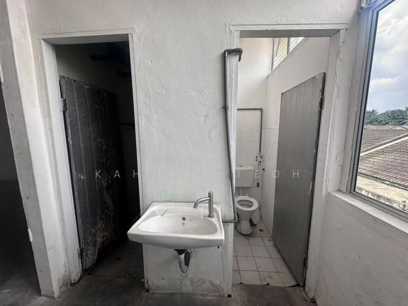 Shop for Rent in Bukit Mertajam (Penang) - Kah Hui Teoh - PropertyGuru.com.my