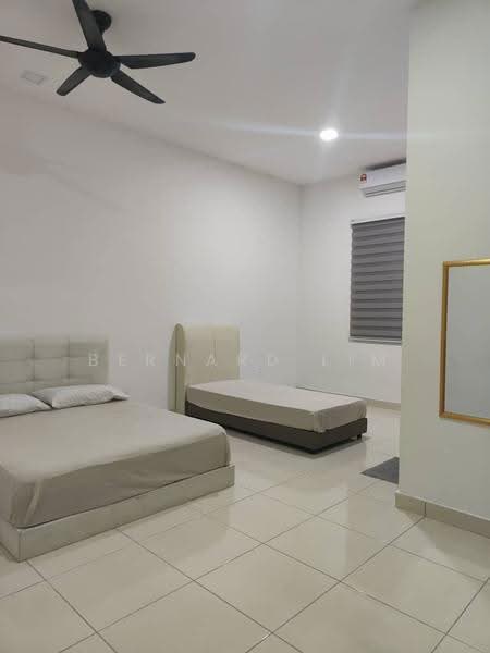 Semi-Detached House for Rent in Kelapa Sawit (Kulai) - Bernard Lim - Bedroom - PropertyGuru.com.my