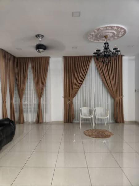 Semi-Detached House for Rent in Kelapa Sawit (Kulai) - Bernard Lim - Living Room - PropertyGuru.com.my