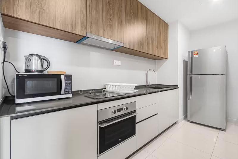 Pangsapuri untuk Dijual di South Bayu Residence (Bayu 2) - Lucus Goh - Kitchen - PropertyGuru.com.my