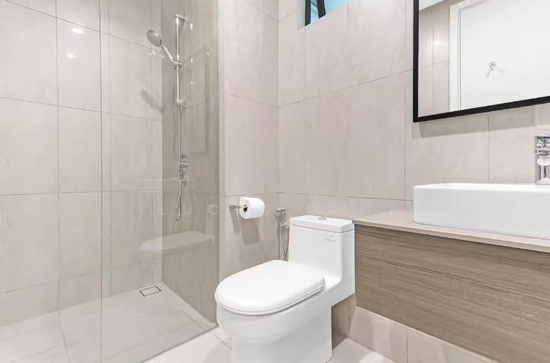 Pangsapuri untuk Dijual di South Bayu Residence (Bayu 2) - Lucus Goh - Bathroom - PropertyGuru.com.my